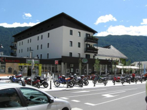 Отель Hotel Alp  Бовец
